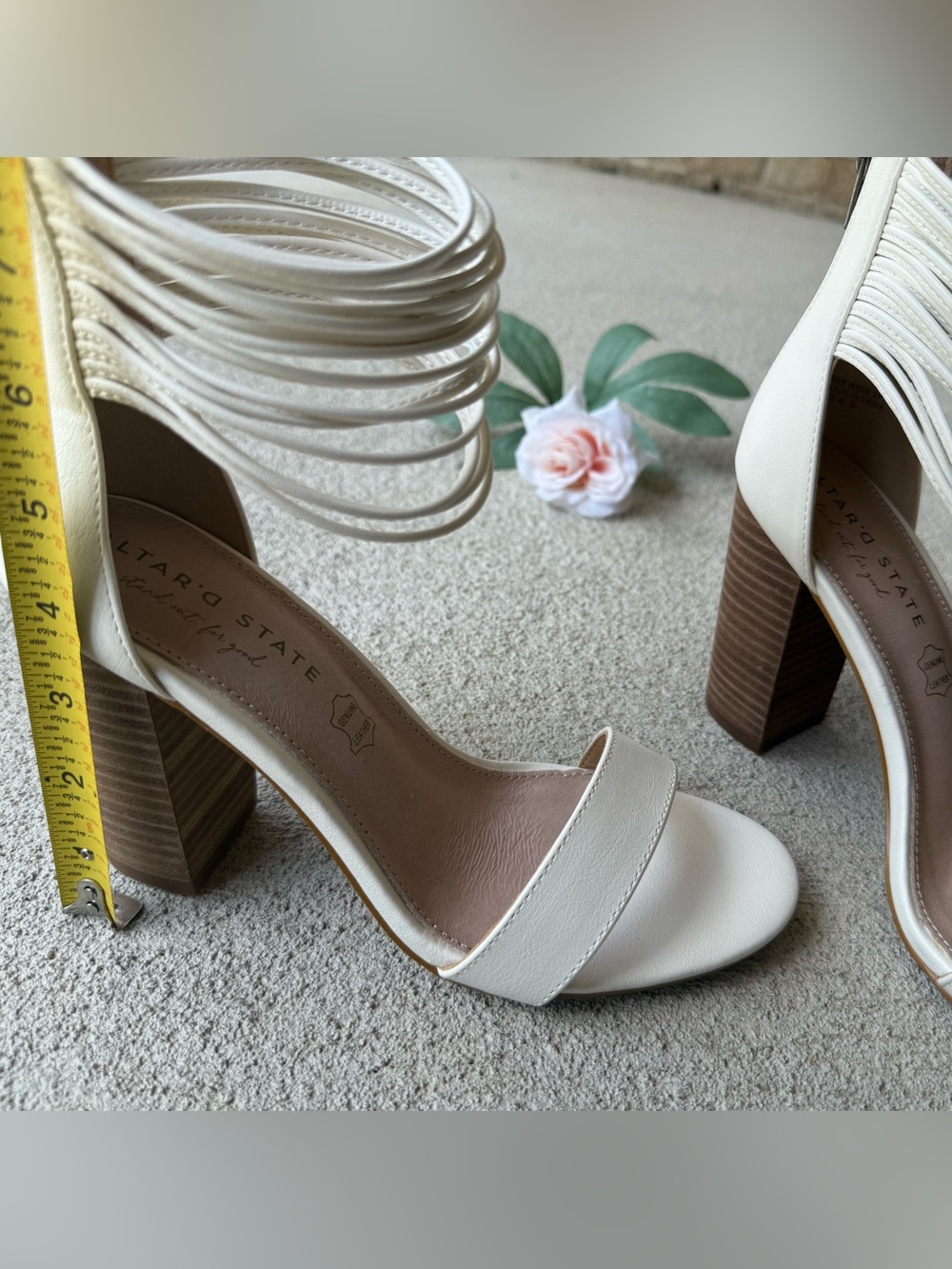 Altar'd State Cream Strappy Block Heel Sandals Women's Size 8.5 NWOT - Picture 2 of 7